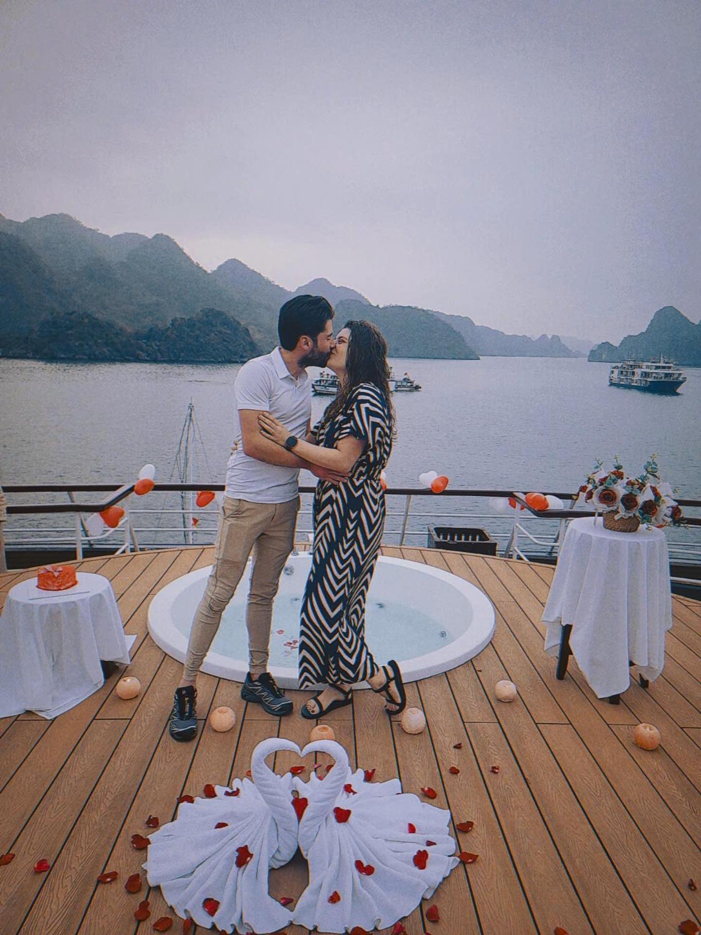 Scarlet Pearl Cruises - Wonder On Lan Ha Bay Otel Ha Long Dış mekan fotoğraf