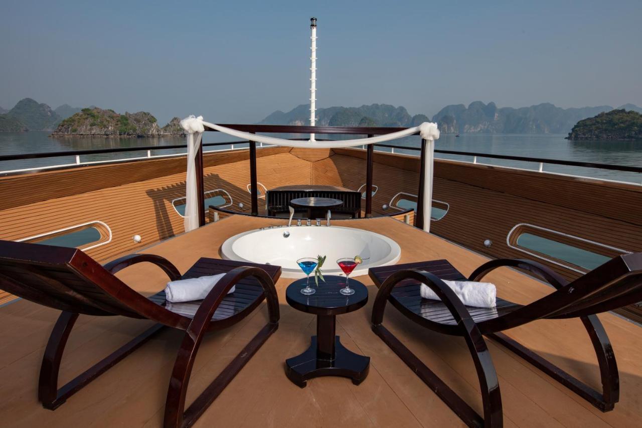 Scarlet Pearl Cruises - Wonder On Lan Ha Bay Otel Ha Long Dış mekan fotoğraf