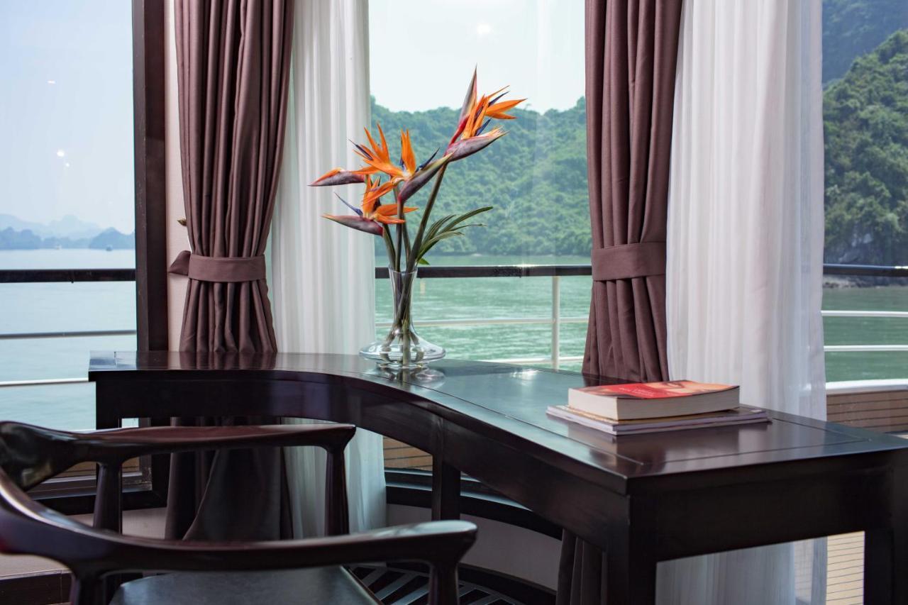 Scarlet Pearl Cruises - Wonder On Lan Ha Bay Otel Ha Long Dış mekan fotoğraf