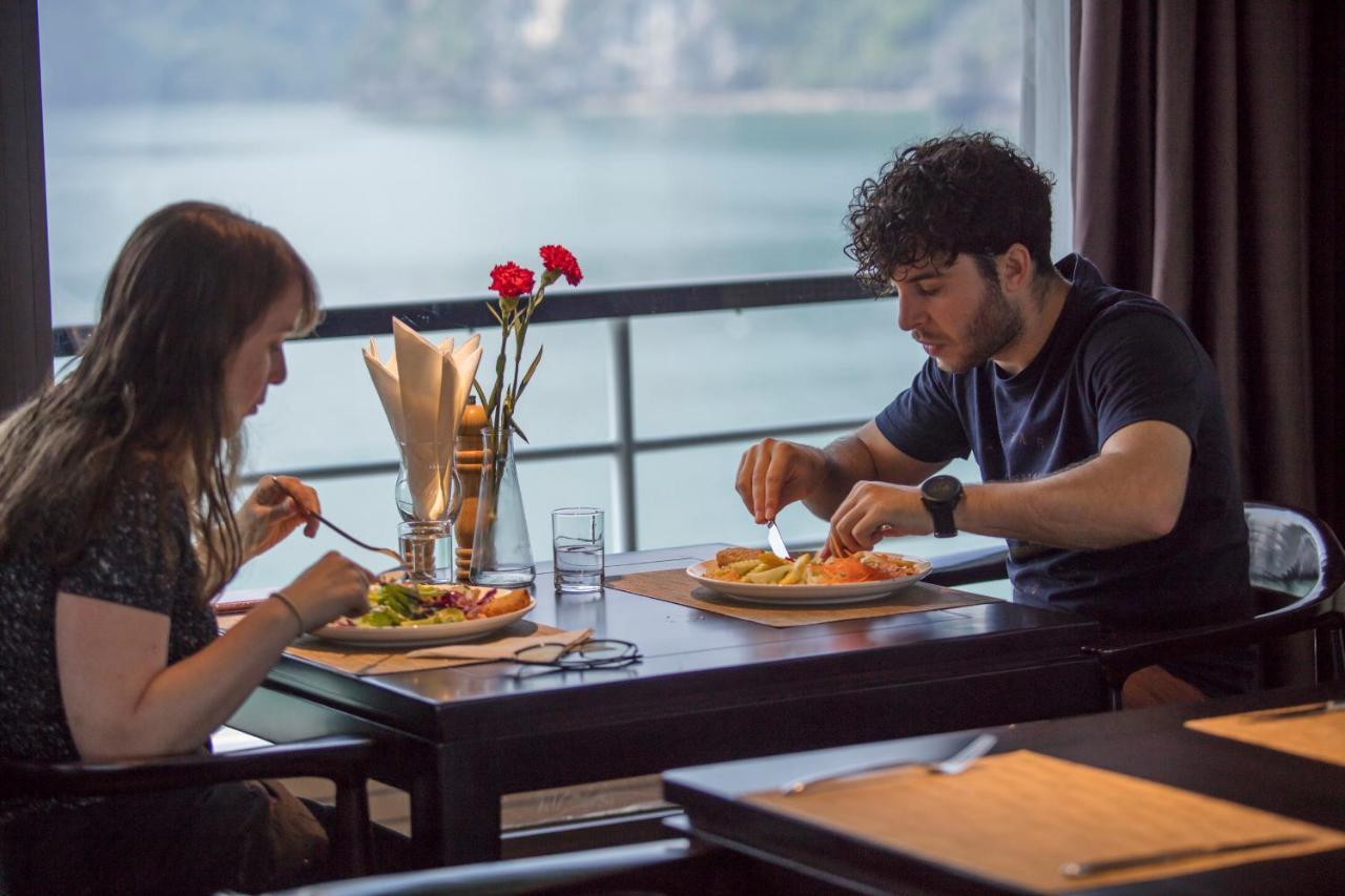 Scarlet Pearl Cruises - Wonder On Lan Ha Bay Otel Ha Long Dış mekan fotoğraf